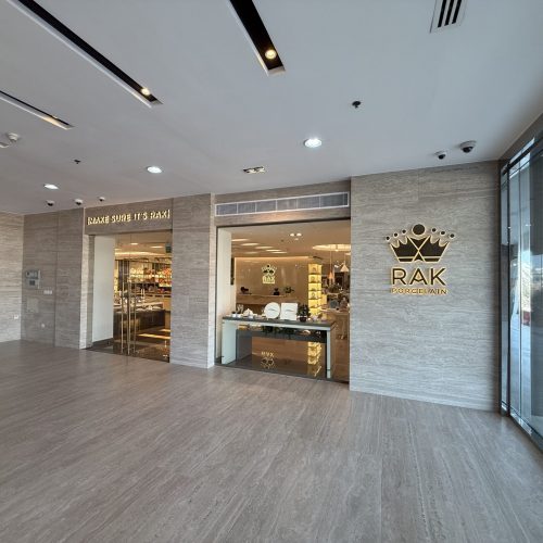 Interior design company in Dubai delivering modern corporate interiors